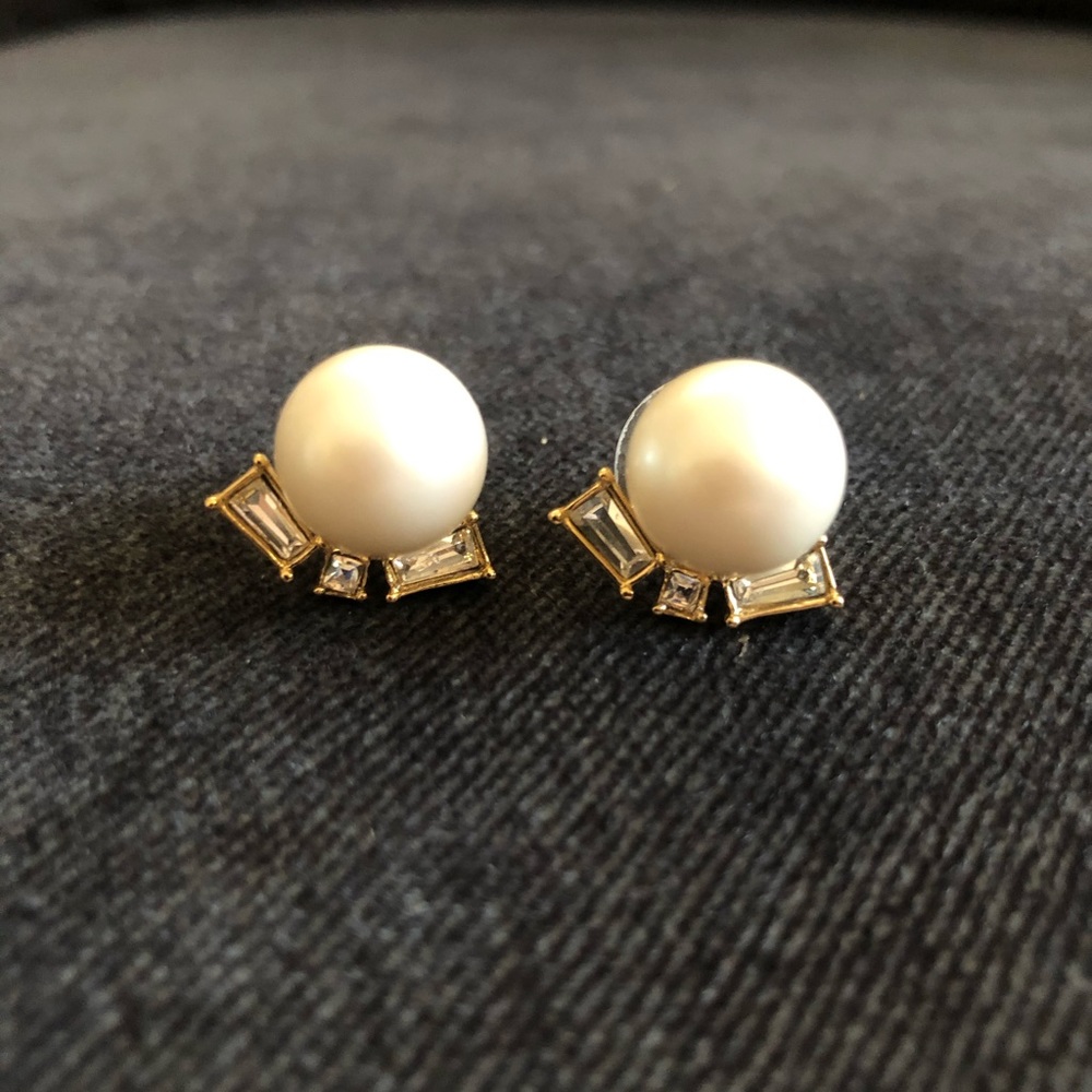 Kate Spade Stud Pearl Earrings